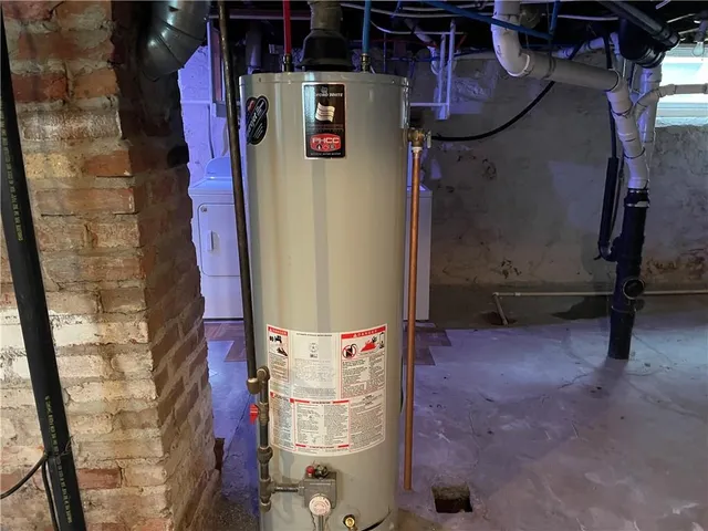 $139,000 | 1439 Central Street, Leavenworth, KS 66048