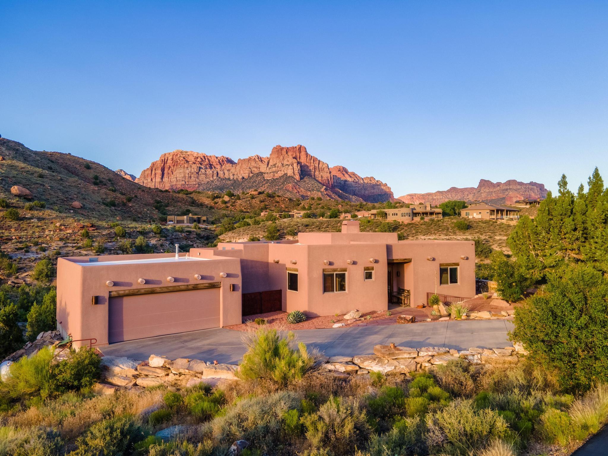 2907 Zuni Circle Springdale, UT 84767 - Photo 42 of 99 "Protected Views. End-of-Cul-de-Sac Privacy. Minutes from Zion NP."