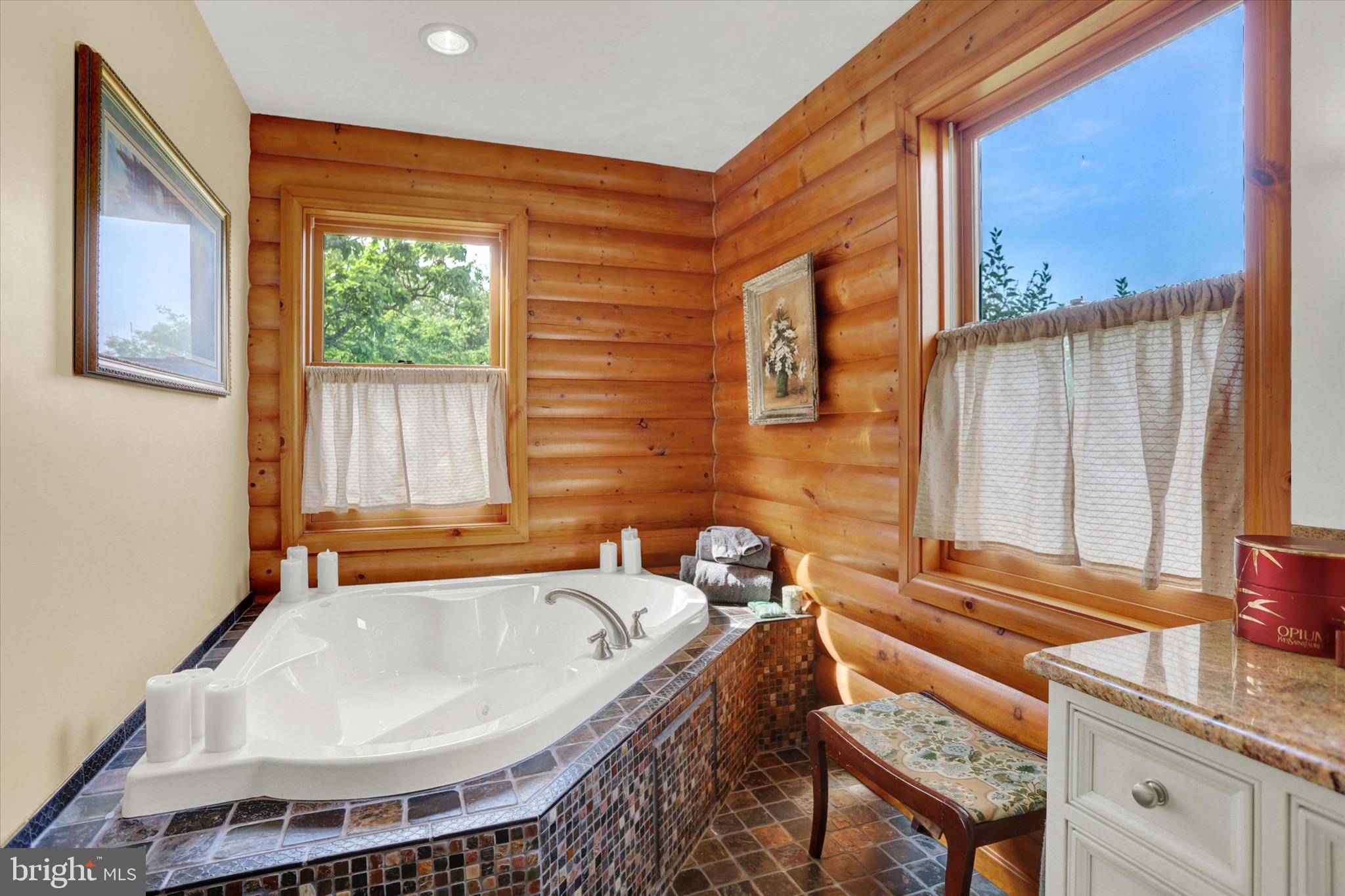 2002 Taneytown Road Gettysburg, PA 17325 - Photo 30 of 92 Separate Soaking Tub
