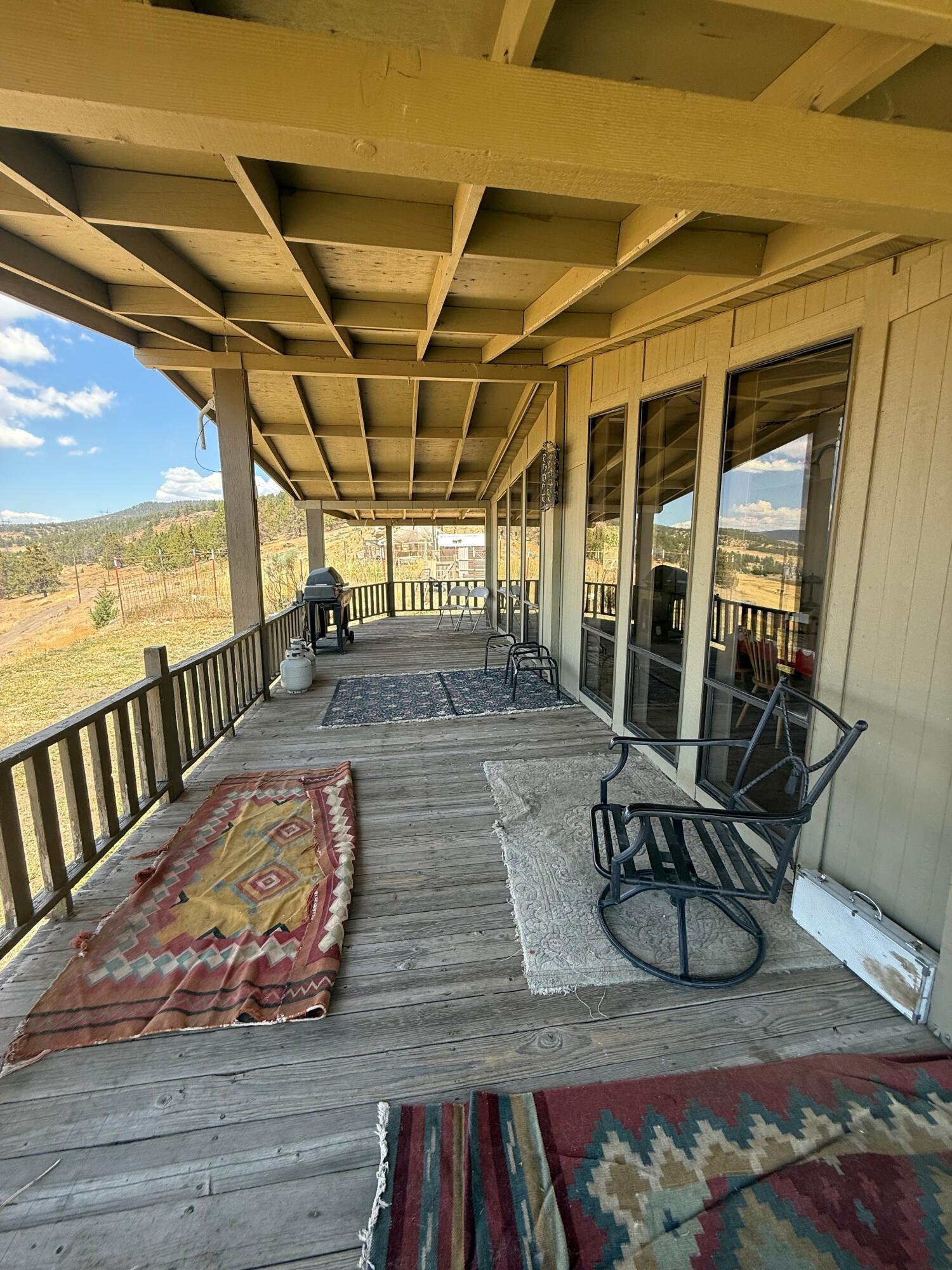 17550 Maupin Road Malin, OR 97632 - Photo 9 of 62 Porch
