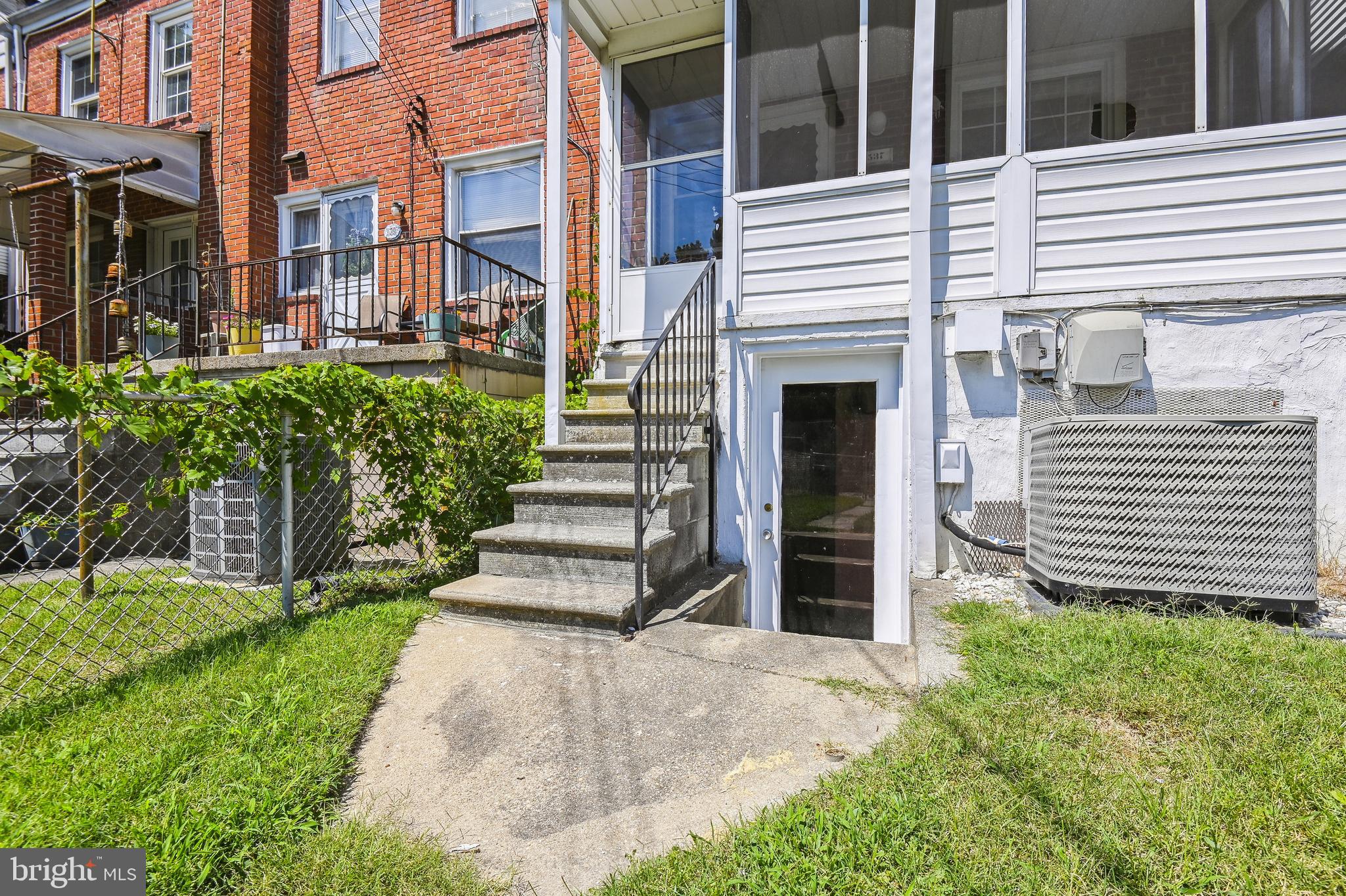 537 Larkfield Road Dundalk, MD 21222 - Photo 31 of 40