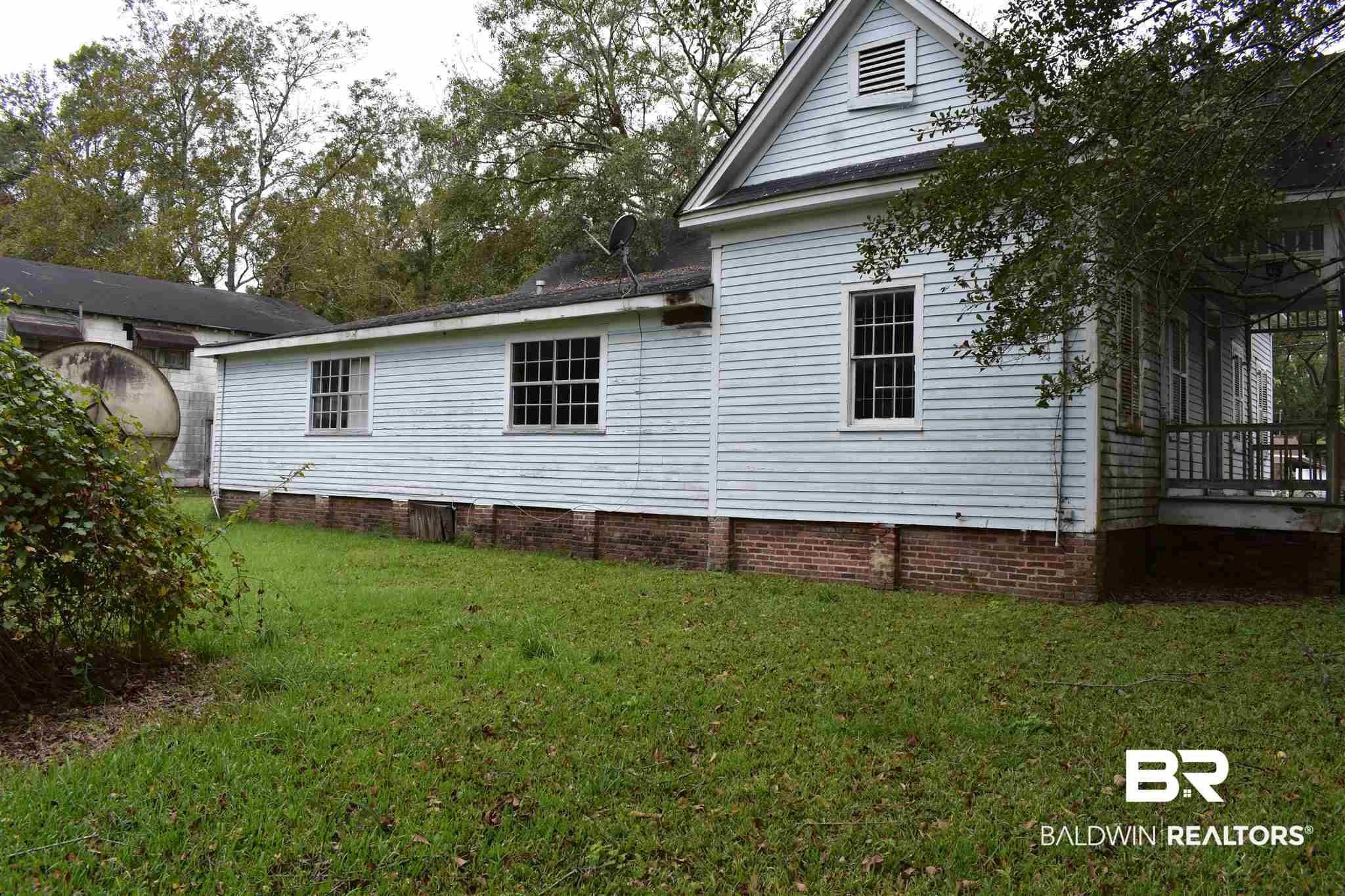 3047 West Main Street Mobile, AL 36612 - Photo 3 of 21