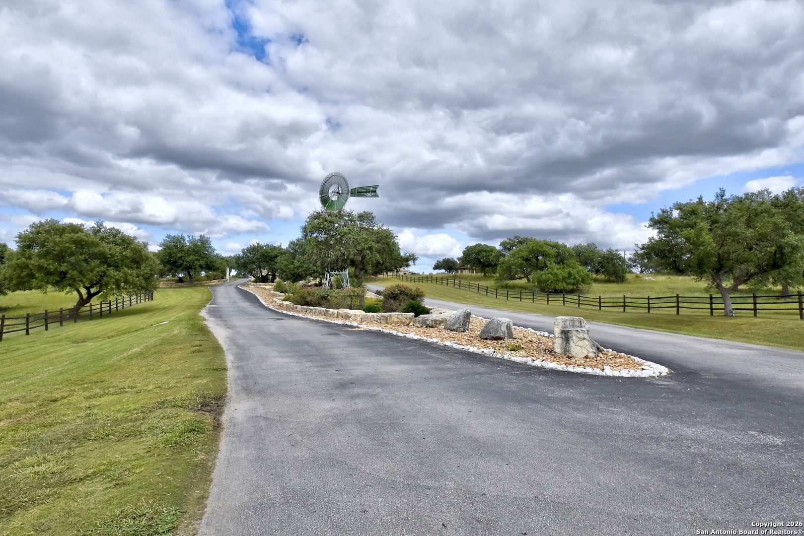 105 Nicholas Weeks Blanco, TX 78606 - Photo 38 of 39