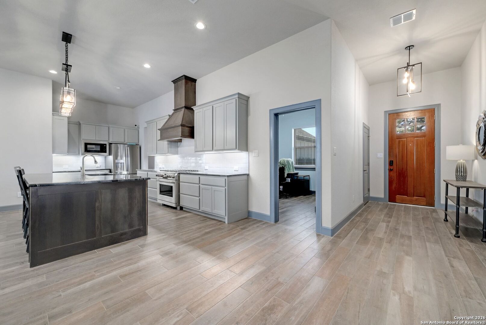 105 Nicholas Weeks Blanco, TX 78606 - Photo 5 of 39