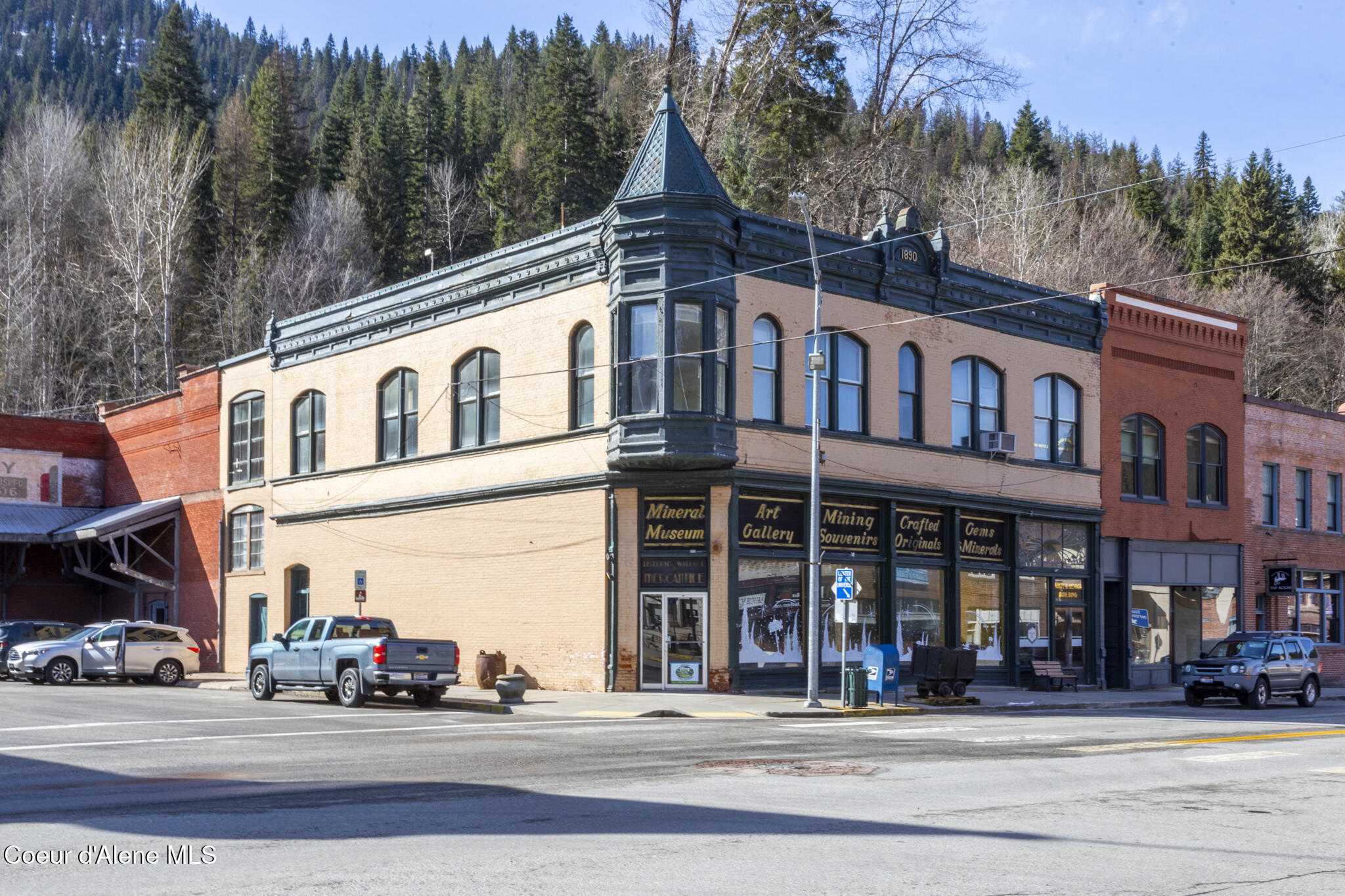 Historic White and Bender Building