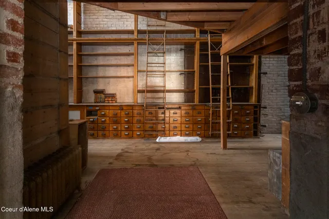 $795,000 | 524 Bank Street, Wallace, ID 83873