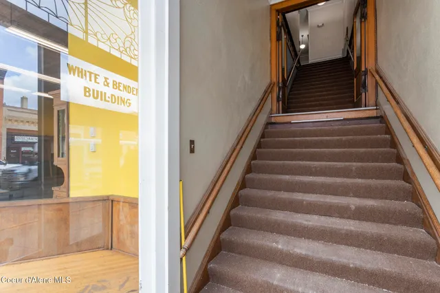 $795,000 | 524 Bank Street, Wallace, ID 83873