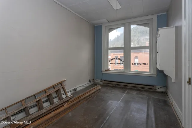 $795,000 | 524 Bank Street, Wallace, ID 83873