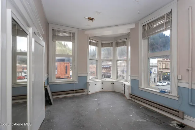 $795,000 | 524 Bank Street, Wallace, ID 83873