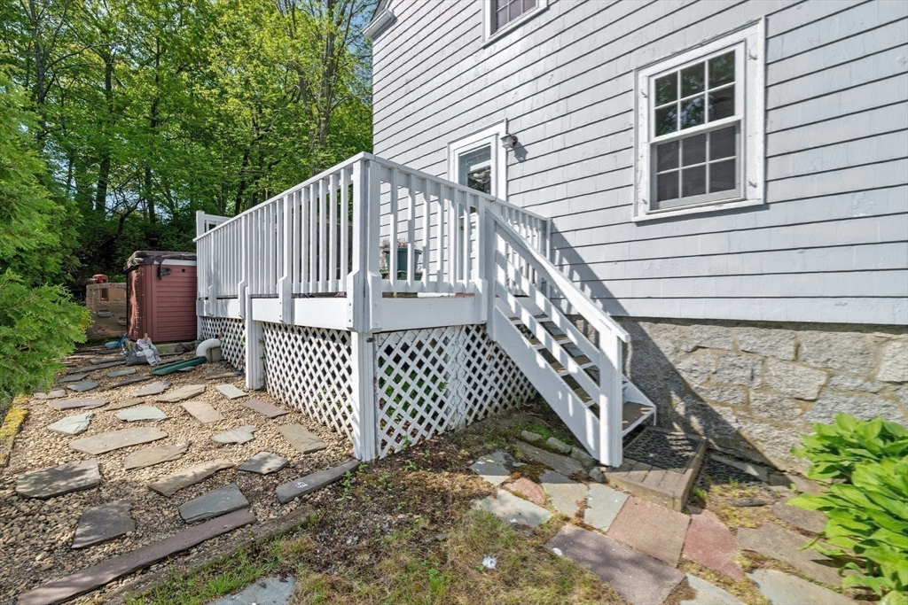 77 Shelton Road Swampscott, MA 01907 - Photo 33 of 40