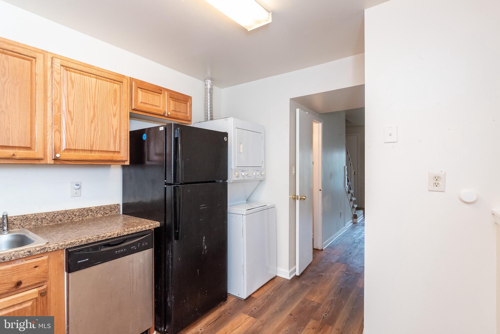 29 Kintore Court Baltimore, MD 21234 - Photo 14 of 32