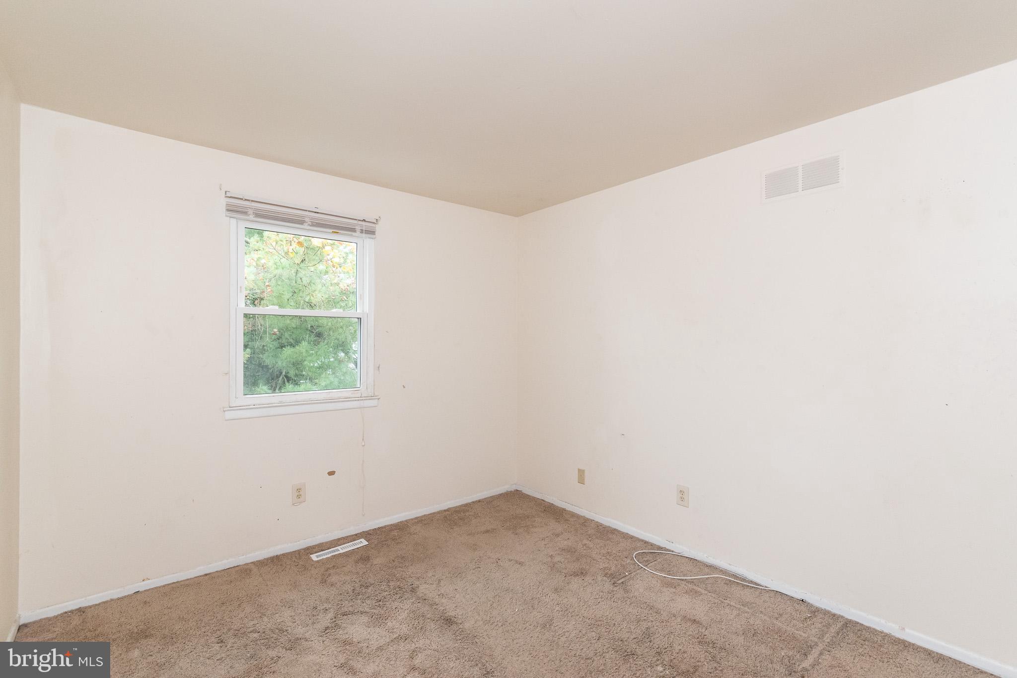 29 Kintore Court Baltimore, MD 21234 - Photo 23 of 32