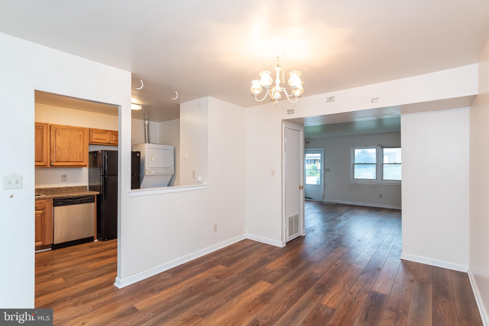 29 Kintore Court Baltimore, MD 21234 - Photo 7 of 32