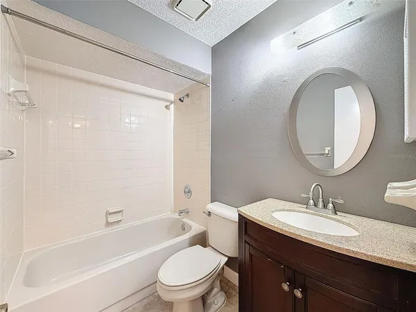 $1,495 | 7116 Barclay Avenue, Unit B, Spring Hill, FL 34609