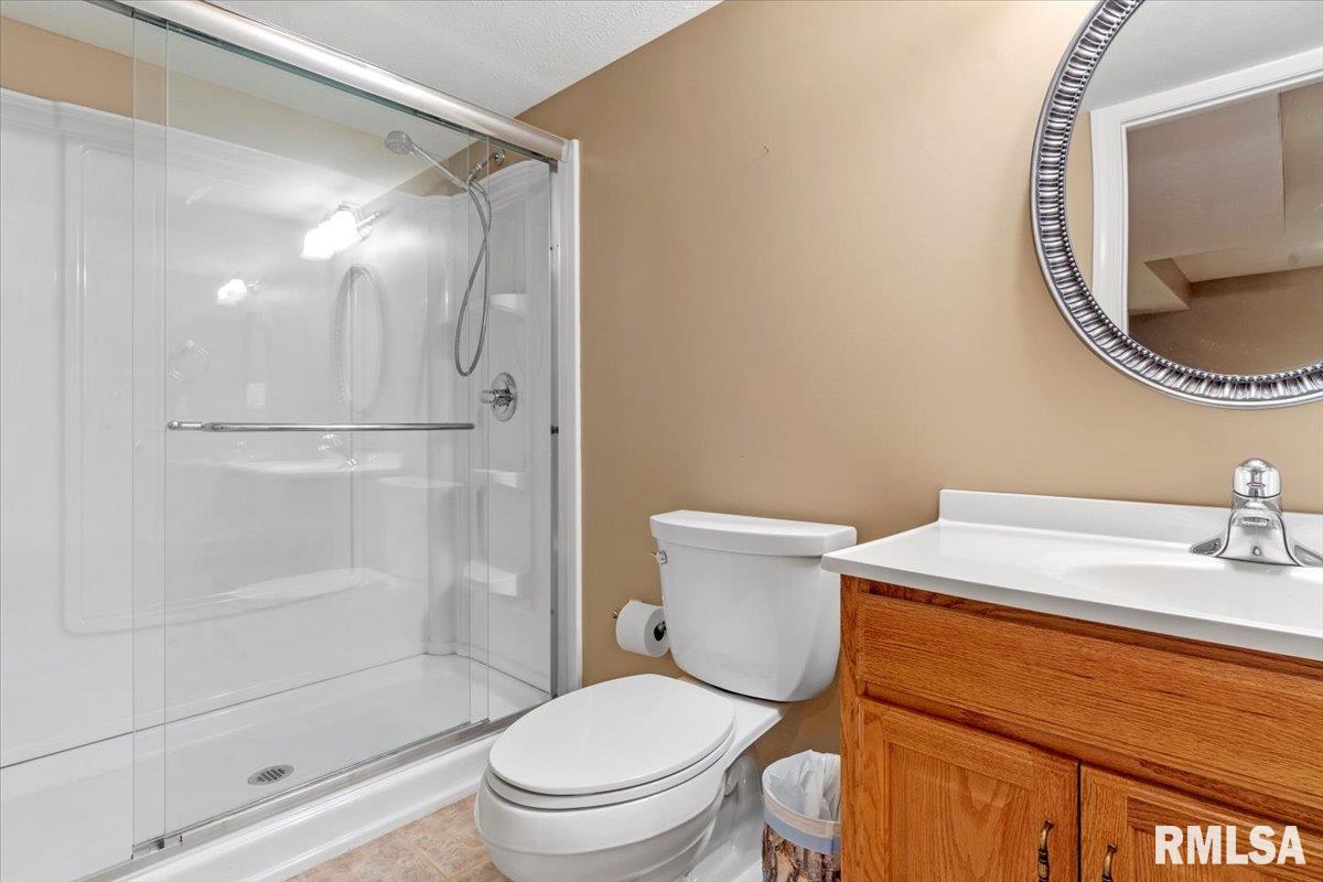2408 Aaron Court Springfield, IL 62704 - Photo 29 of 37 Gallery Image 29