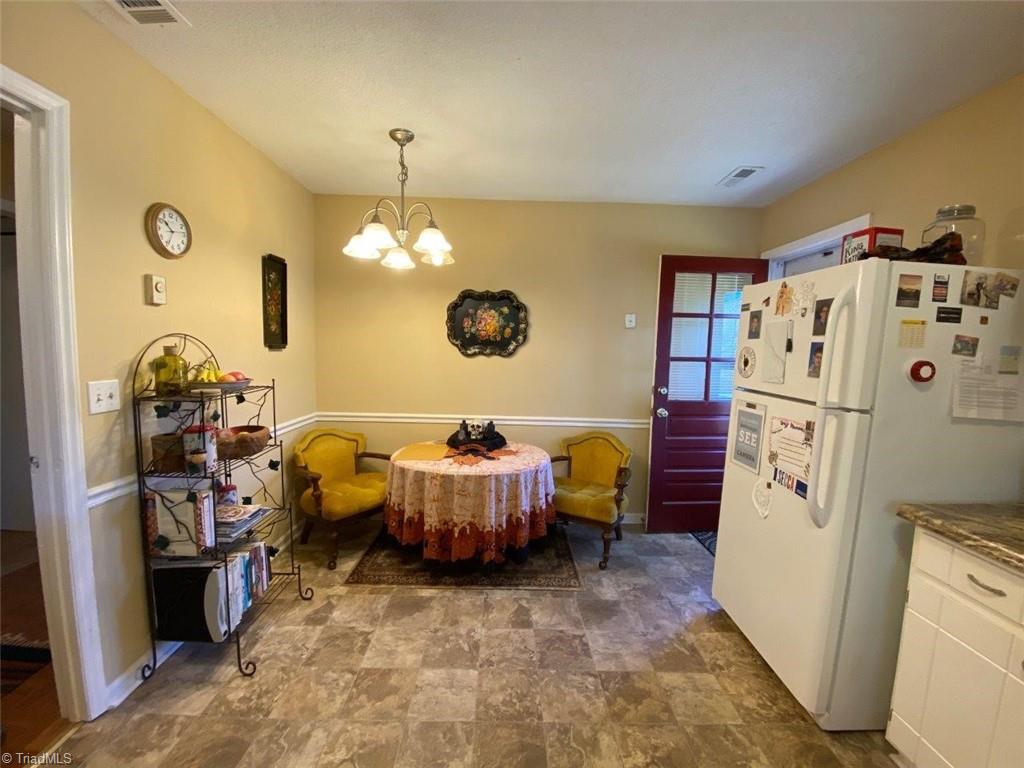 1450 Pebblebrook Road Winston-Salem, NC 27105 - Photo 5 of 18 Gallery Image 5