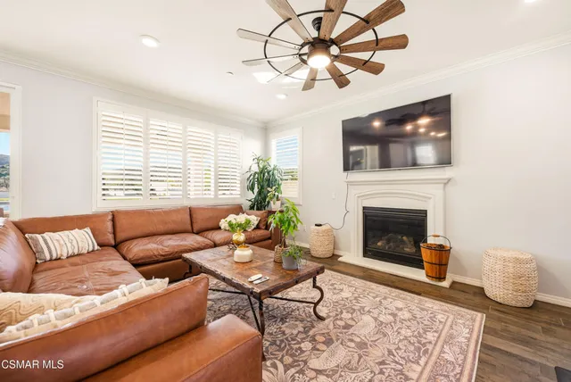 $1,329,000 | 153 Sequoia Avenue, Simi Valley, CA 93065