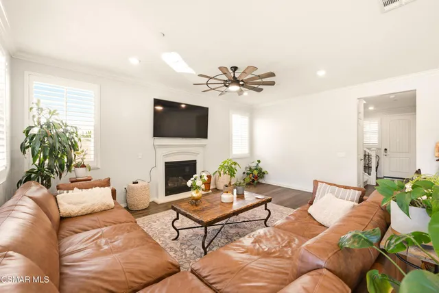 $1,329,000 | 153 Sequoia Avenue, Simi Valley, CA 93065