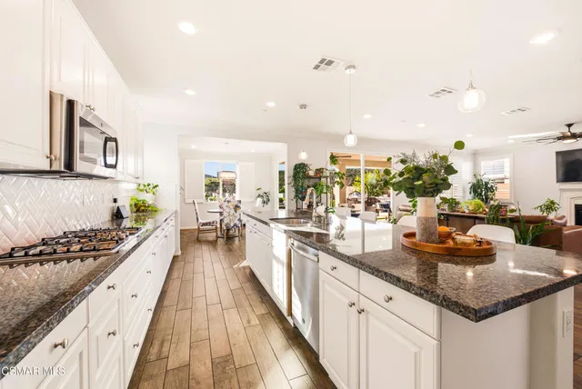 $1,329,000 | 153 Sequoia Avenue, Simi Valley, CA 93065