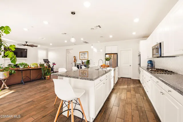 $1,329,000 | 153 Sequoia Avenue, Simi Valley, CA 93065