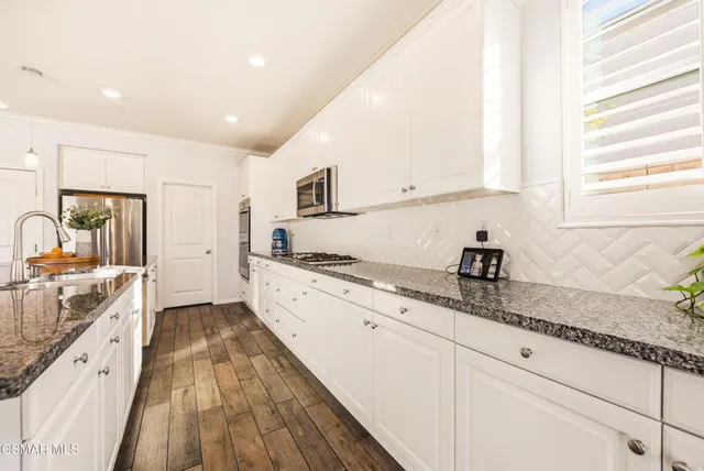 $1,329,000 | 153 Sequoia Avenue, Simi Valley, CA 93065