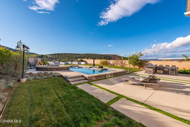 $1,329,000 | 153 Sequoia Avenue, Simi Valley, CA 93065