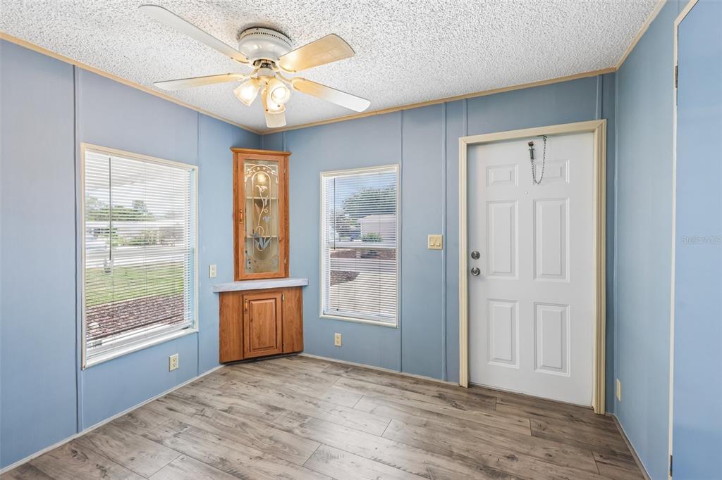 550 St Johns Road Tavares, FL 32778 - Photo 6 of 46 Gallery Image 6