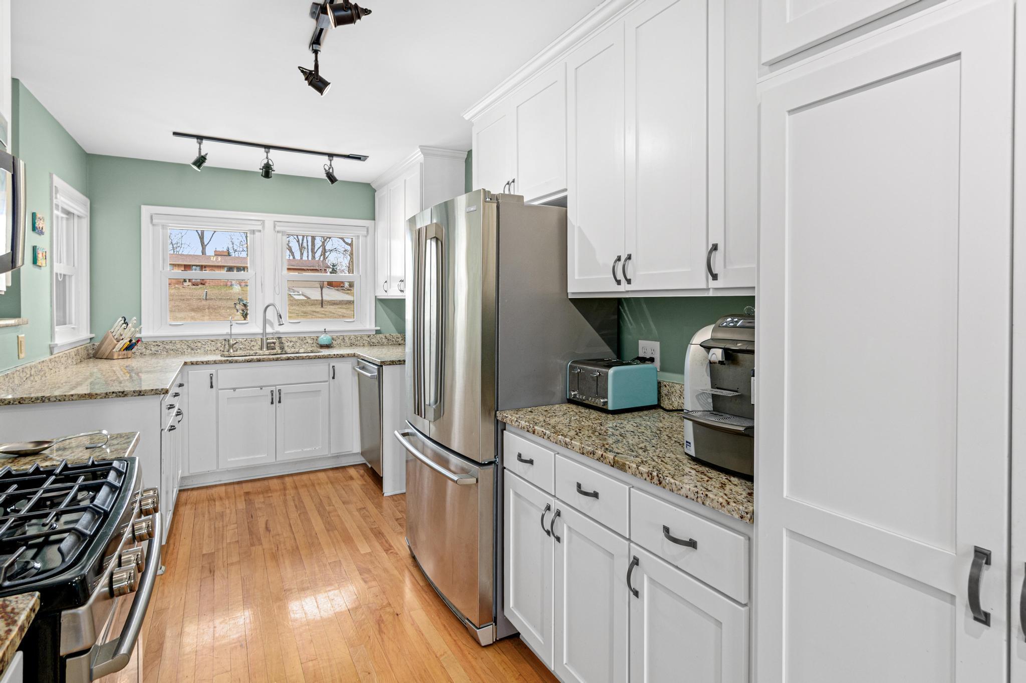 64 East Golden Lake Road Circle Pines, MN 55014 - Photo 10 of 41