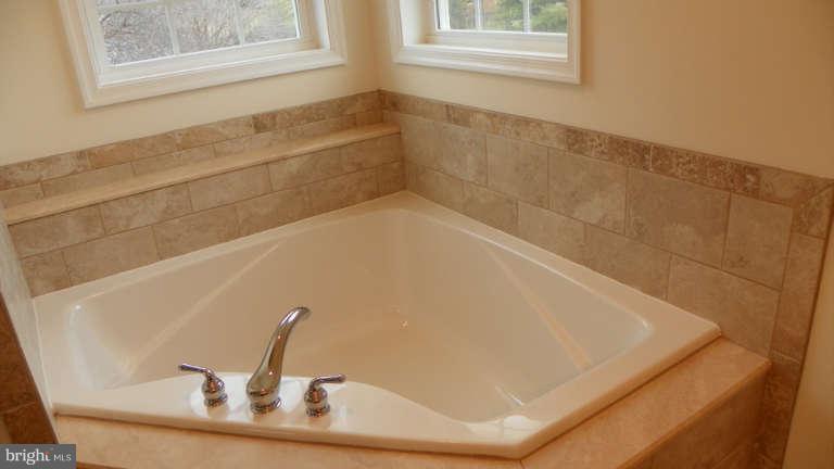 205 Gay Road Warrenton, VA 20186 - Photo 19 of 25 Bedroom (Master)