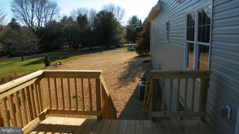 205 Gay Road Warrenton, VA 20186 - Photo 25 of 25 View of deck