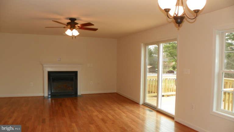 205 Gay Road Warrenton, VA 20186 - Photo 8 of 25 Family Room