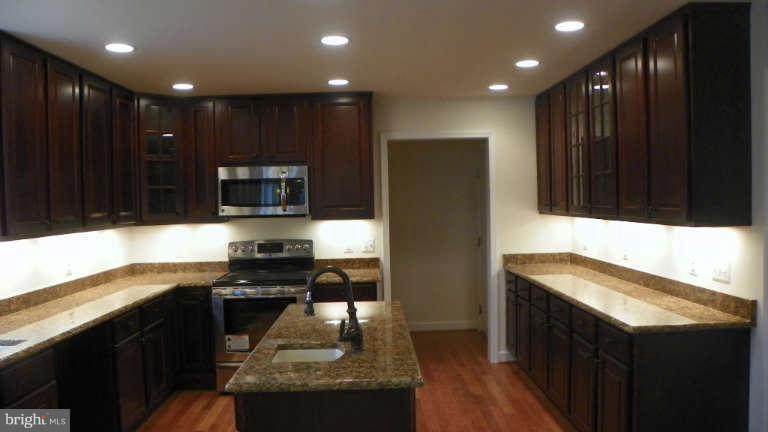 205 Gay Road Warrenton, VA 20186 - Photo 10 of 25 Kitchen