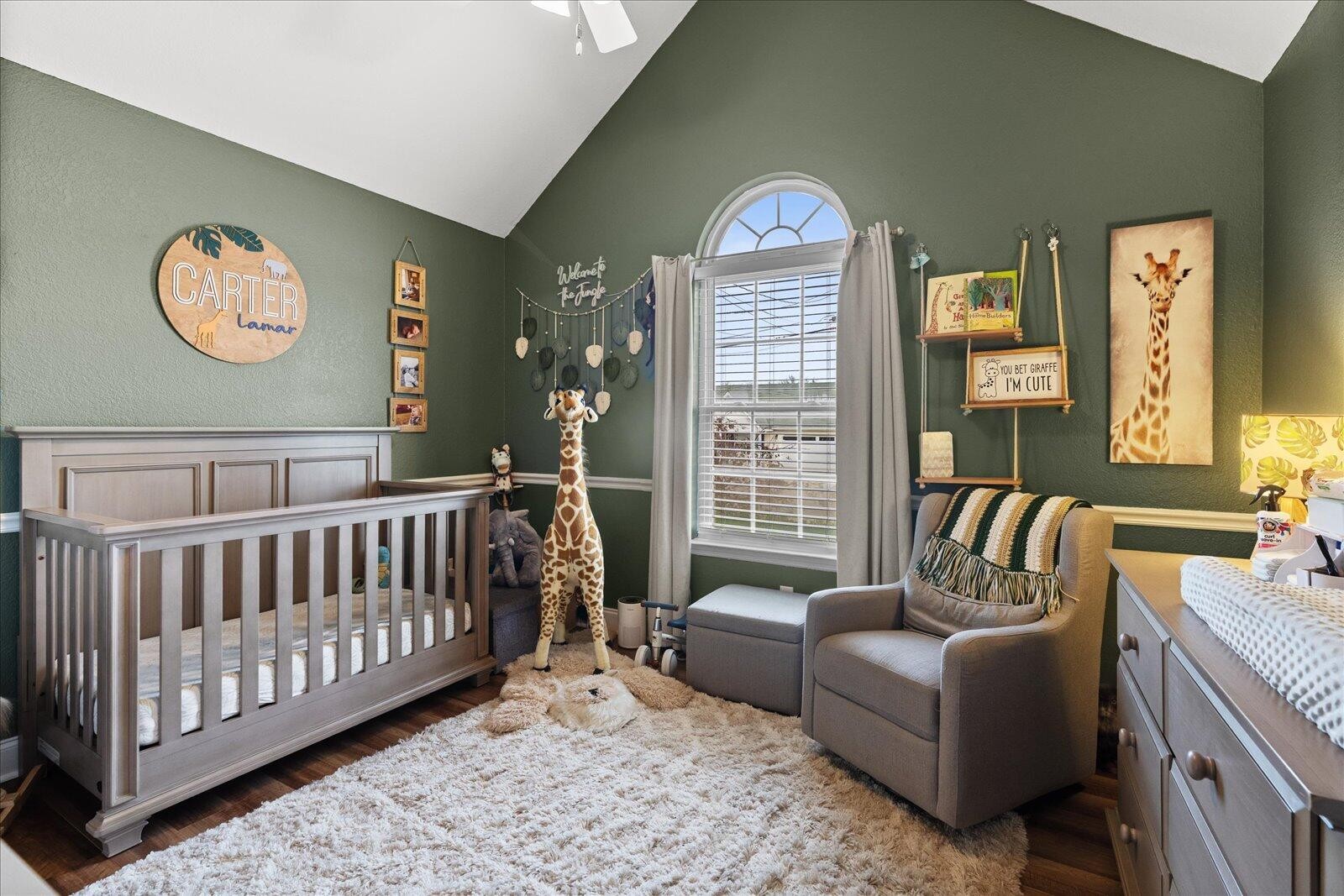 792 Colony Circle Fort Oglethorpe, GA 30742 - Photo 19 of 36 a view of livingroom with furniture