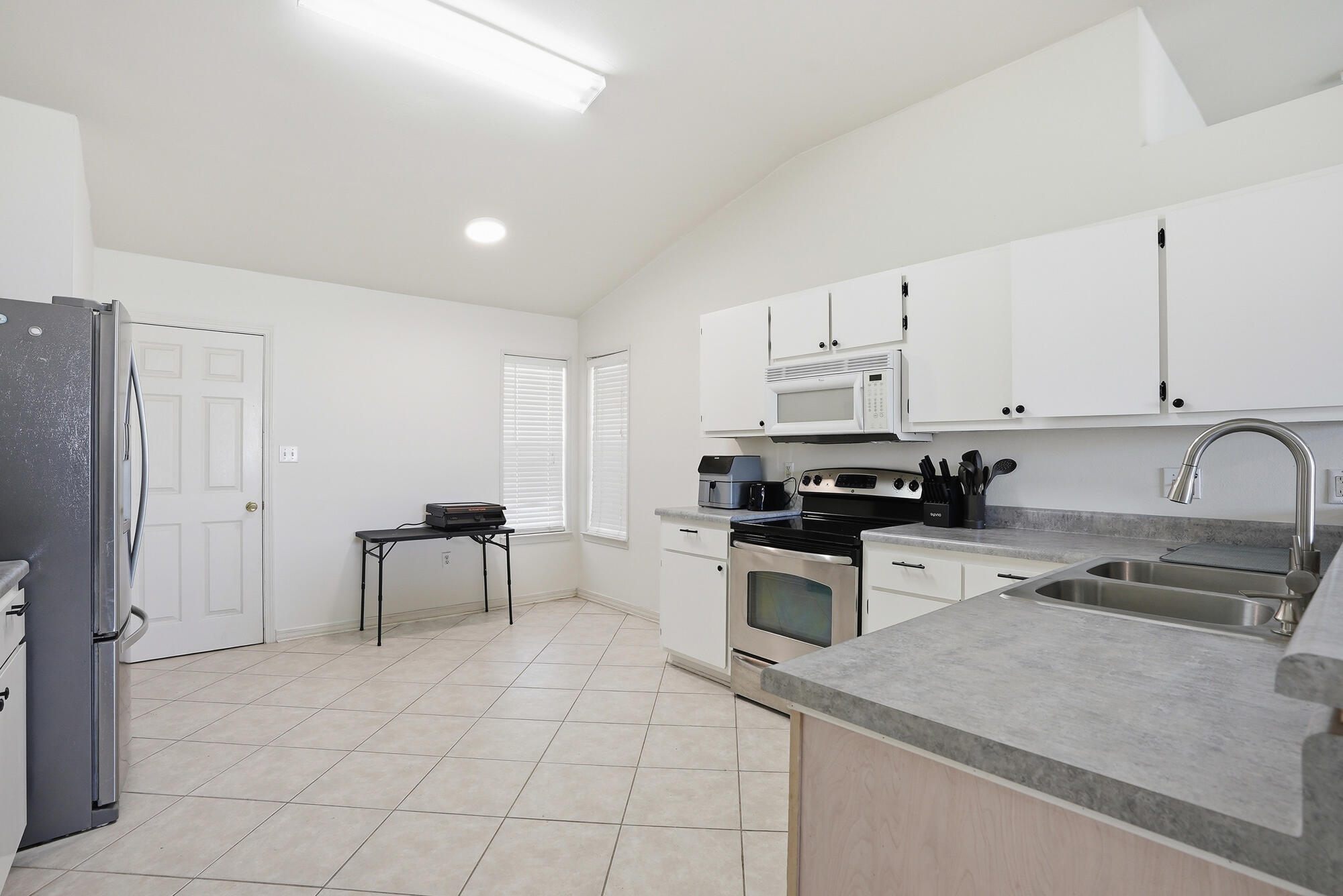 4719 Connor Drive Crestview, FL 32539 - Photo 11 of 29 4719_connor_dr_awp_media-035