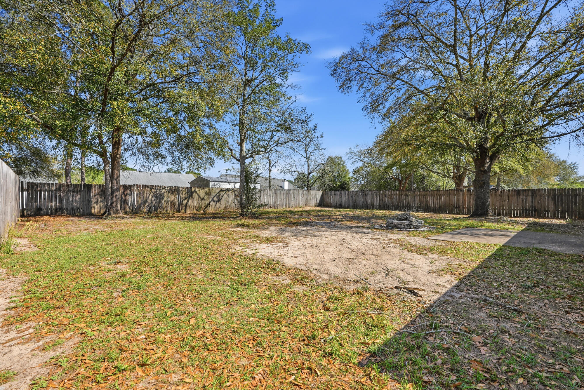 4719 Connor Drive Crestview, FL 32539 - Photo 26 of 29 4719_connor_dr_awp_media-092