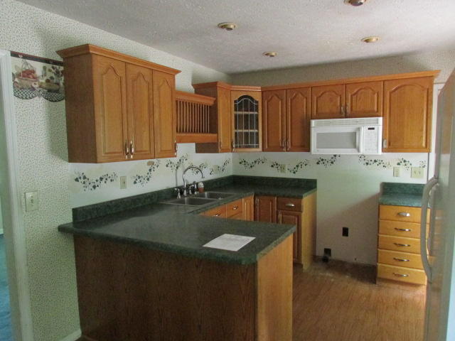 517 Batley Road Clinton, TN 37716 - Photo 4 of 13 IMG_6576