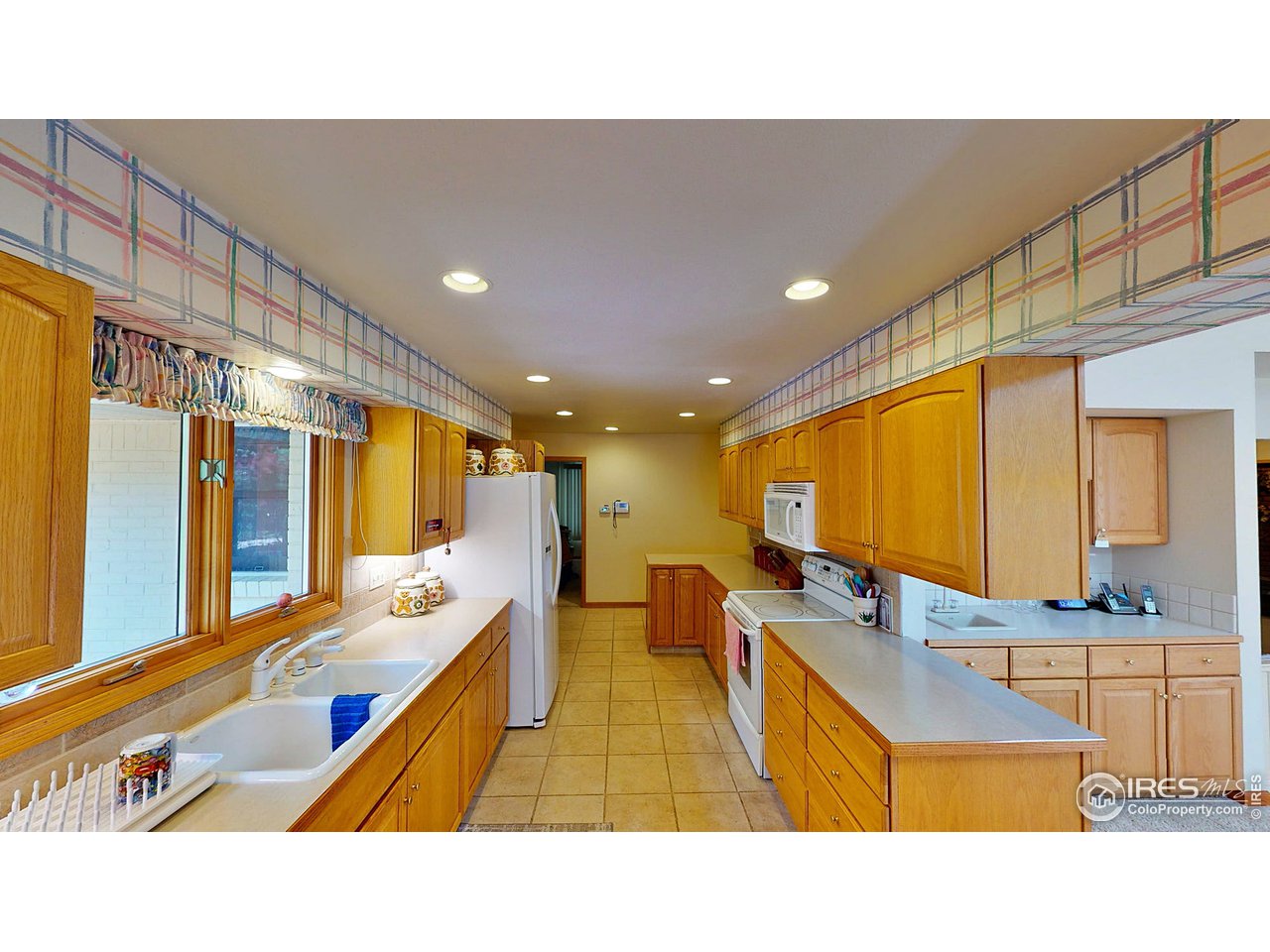 1840 Frontier Road Greeley, CO 80634 - Photo 11 of 40 Gallery Image 11