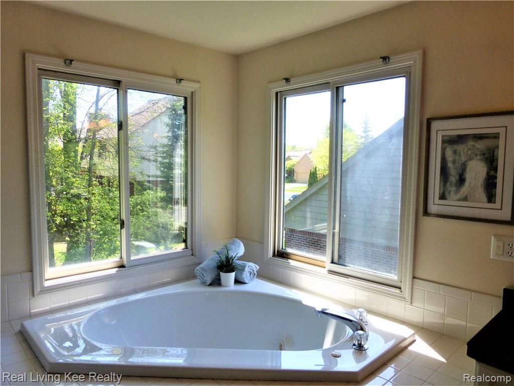 3579 Joshua Drive Rochester Hills, MI 48307 - Photo 26 of 38