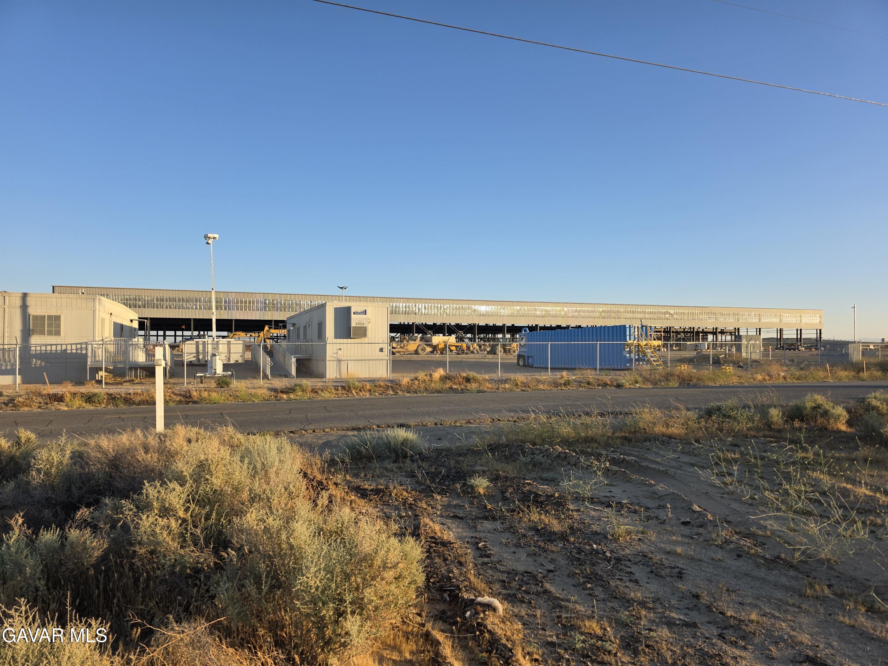 Sopp Road Mojave, CA 93501 - Photo 8 of 12