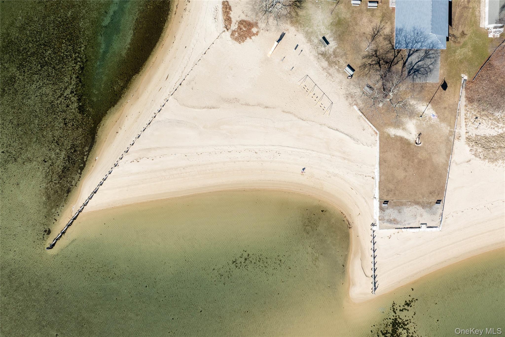 2845 Hobart Road Southold, NY 11971 - Photo 15 of 18