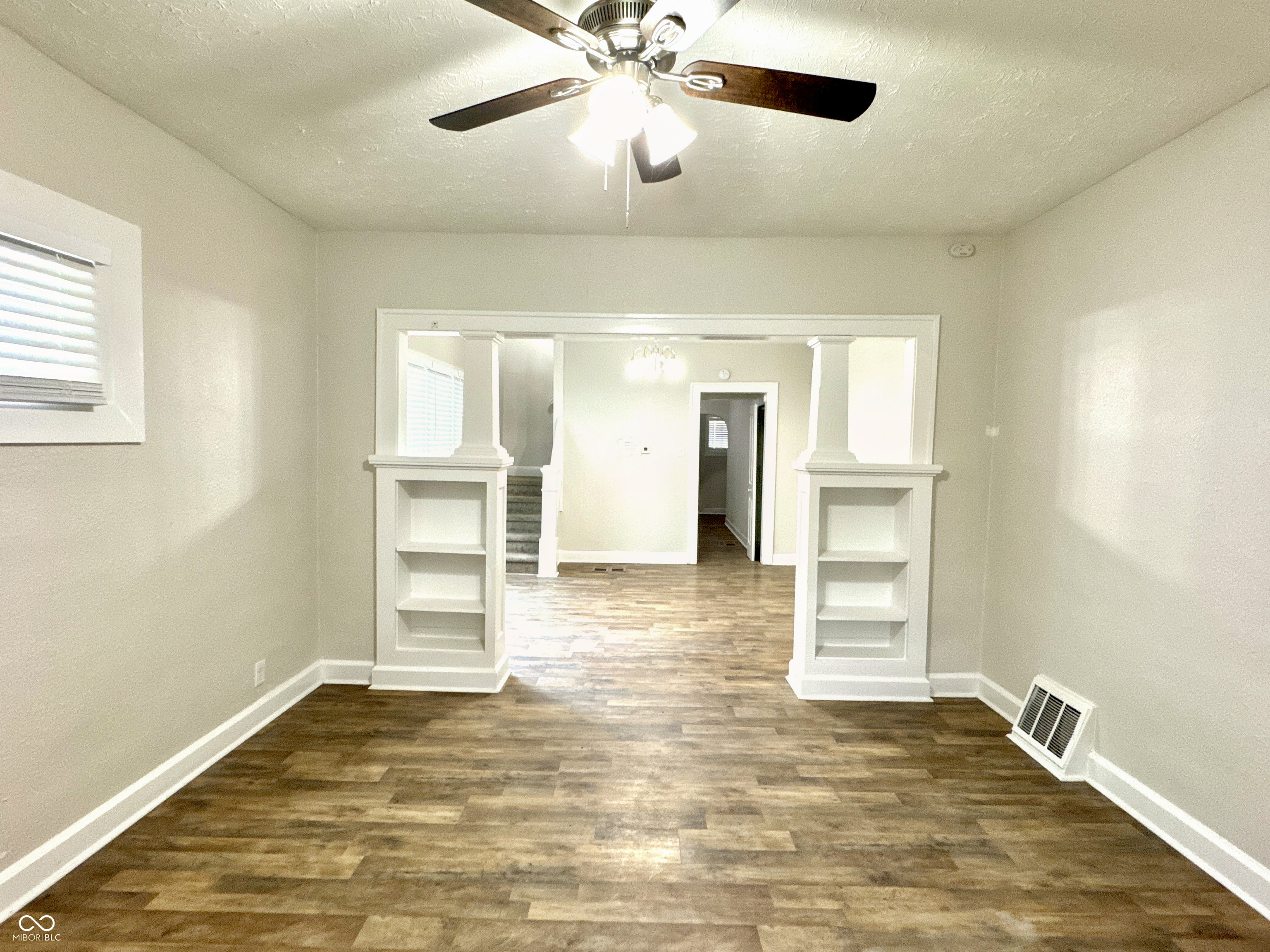 822 North Lasalle Street Indianapolis, IN 46201 - Photo 16 of 37