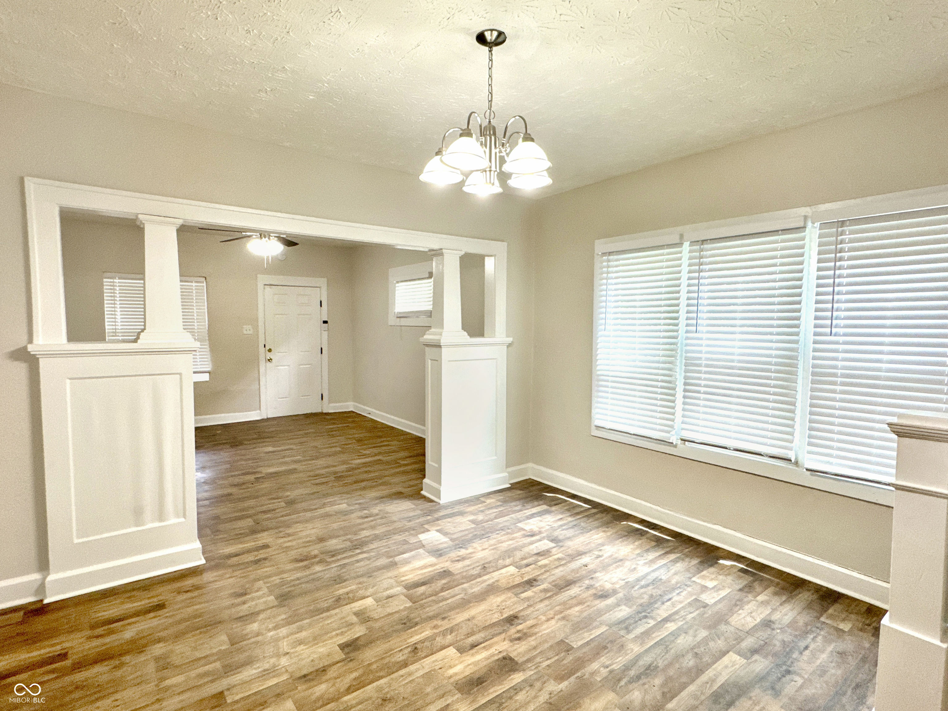 822 North Lasalle Street Indianapolis, IN 46201 - Photo 17 of 37