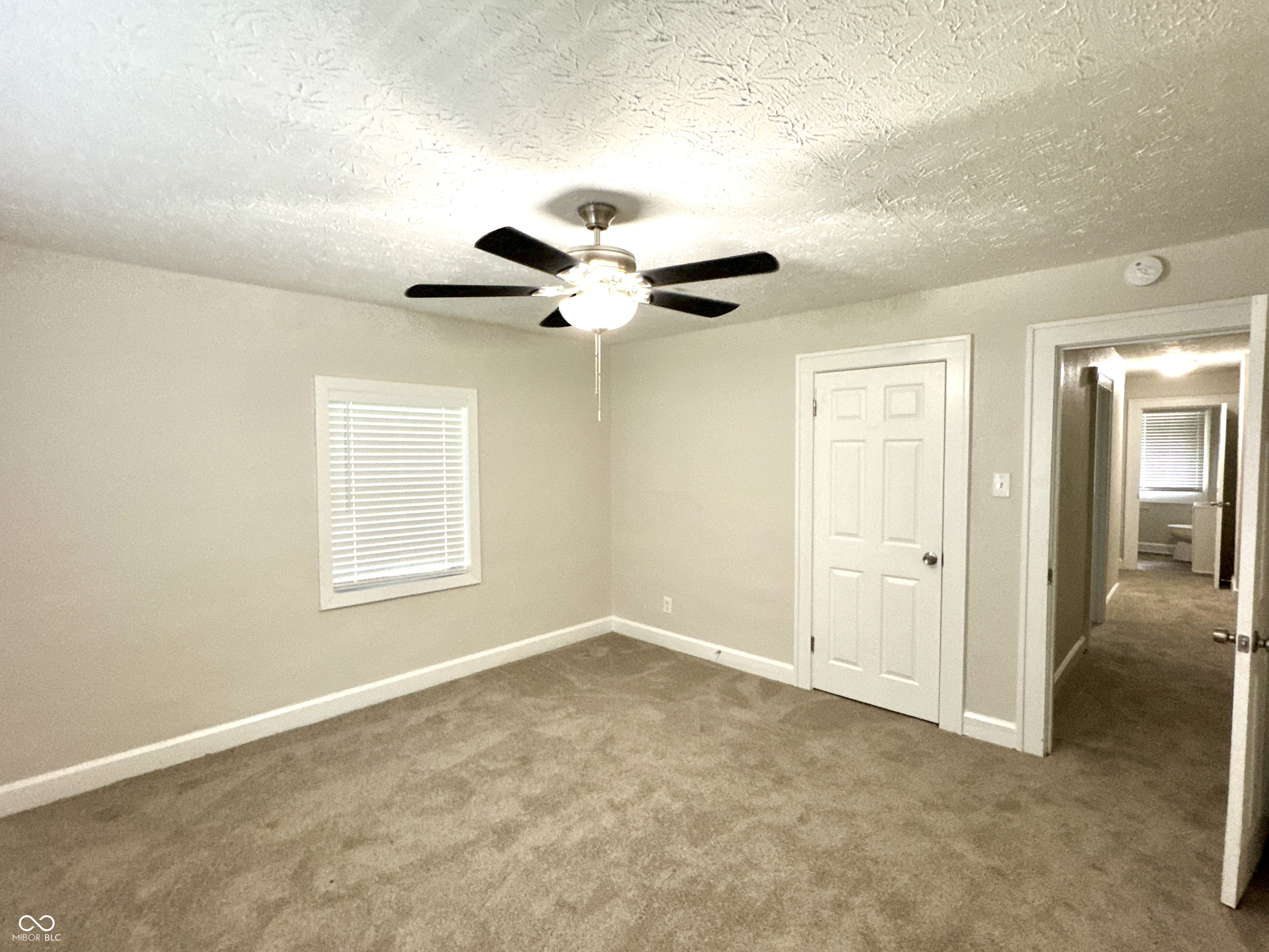 822 North Lasalle Street Indianapolis, IN 46201 - Photo 29 of 37