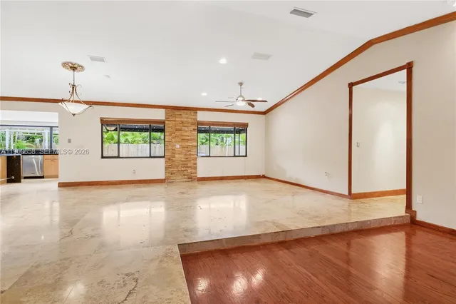 $5,600 | 8035 Southwest 89th Court, Miami, FL 33173