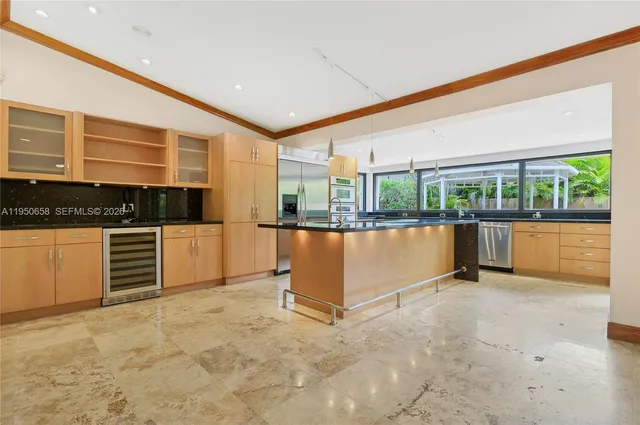 $5,600 | 8035 Southwest 89th Court, Miami, FL 33173