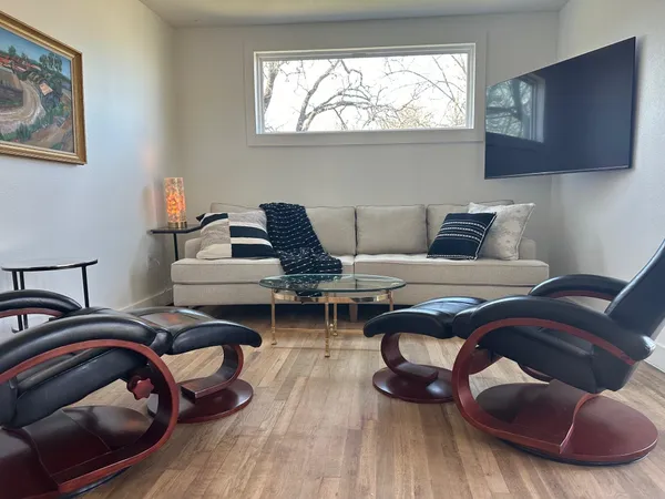 $249,000 | 157 East White Rock, Buchanan Dam, TX 78609