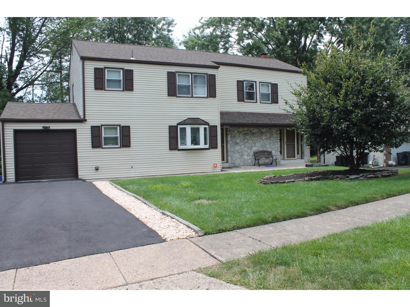 1142 Cushmore Road Southampton, PA 18966 - Photo 1 of 25 Exterior Front