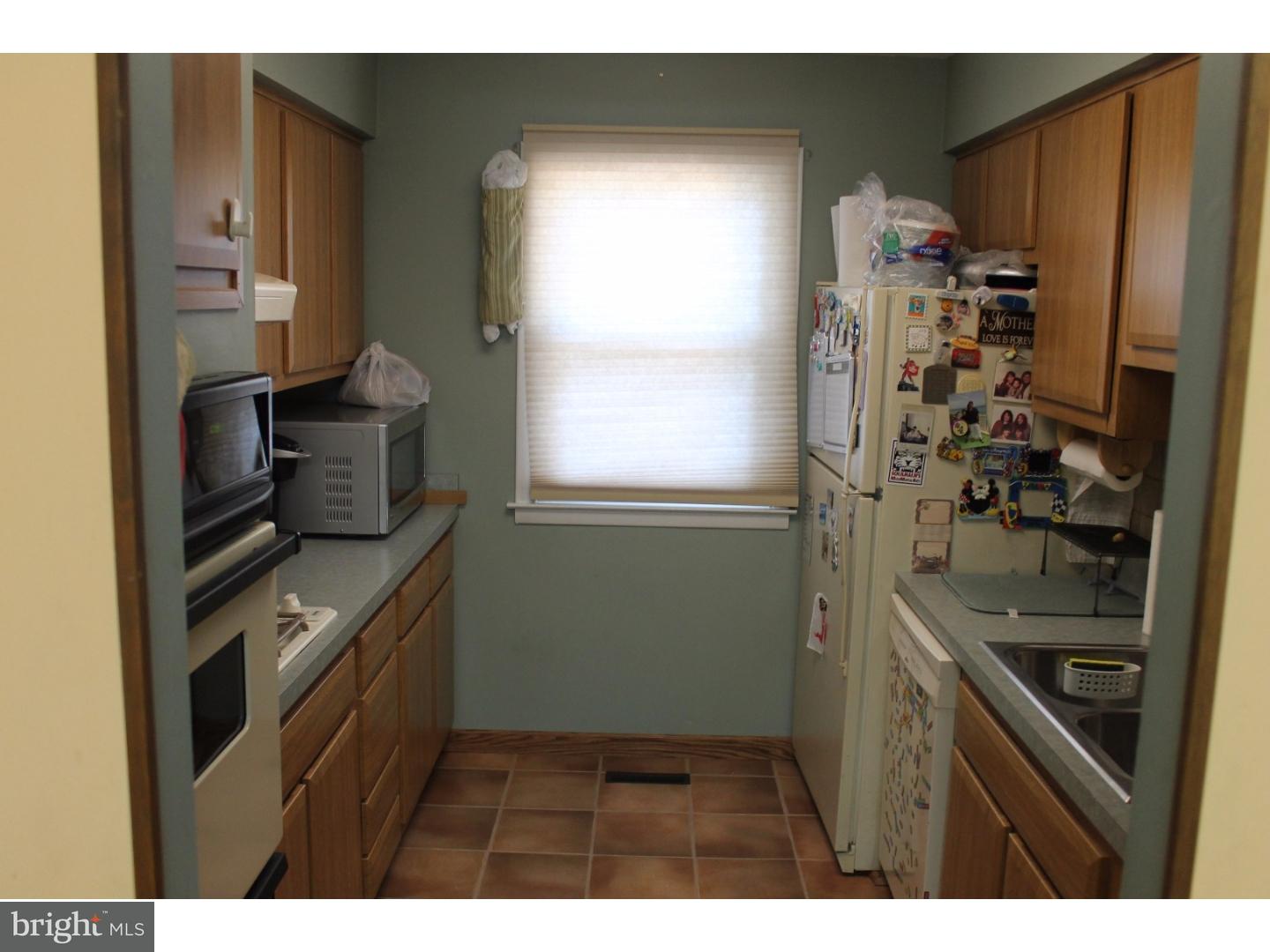 1142 Cushmore Road Southampton, PA 18966 - Photo 3 of 25 Gallery Image 3