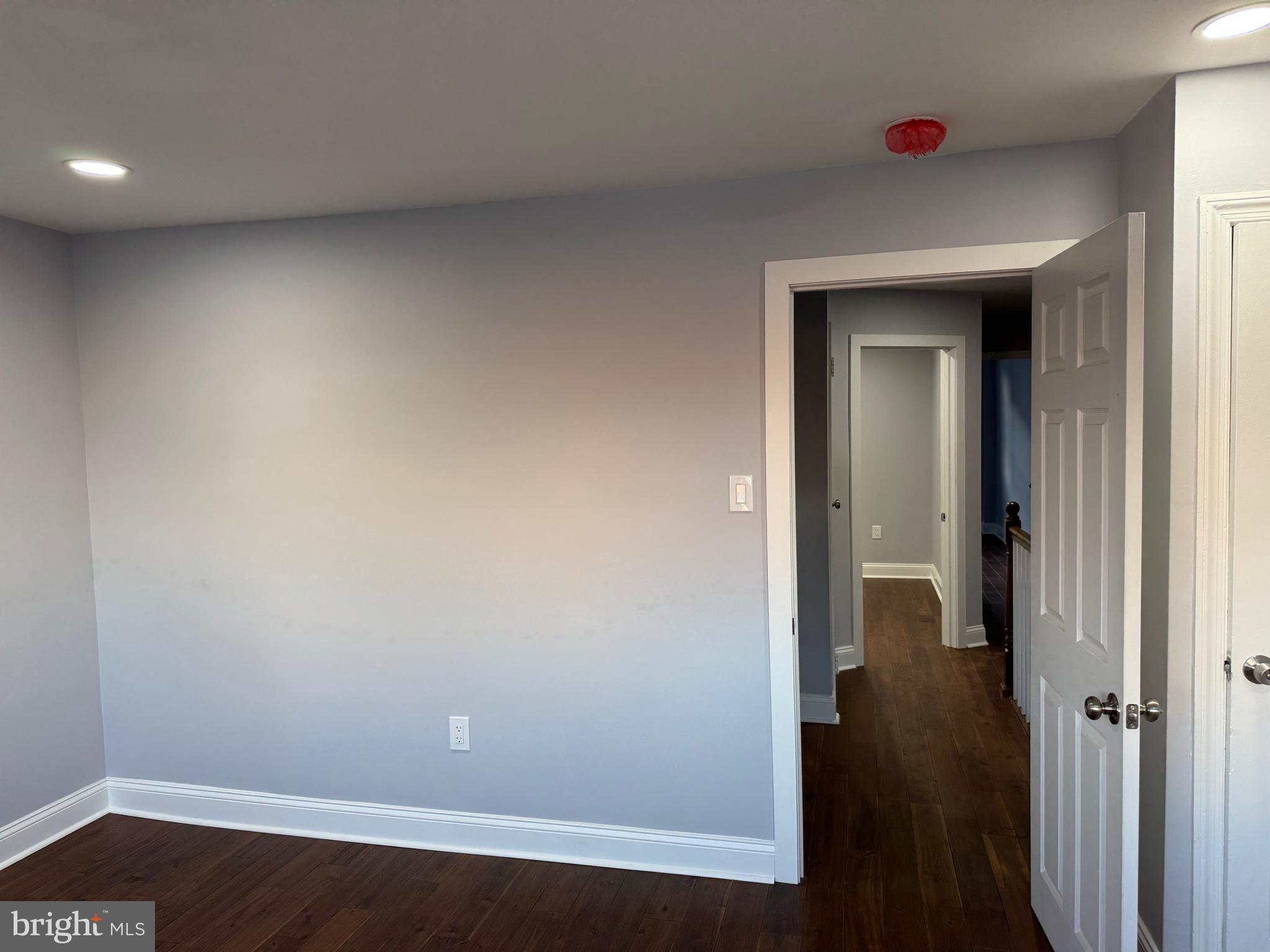 126 Richfield Road Upper Darby, PA 19082 - Photo 8 of 21 wooden floor in a hall with an entryway