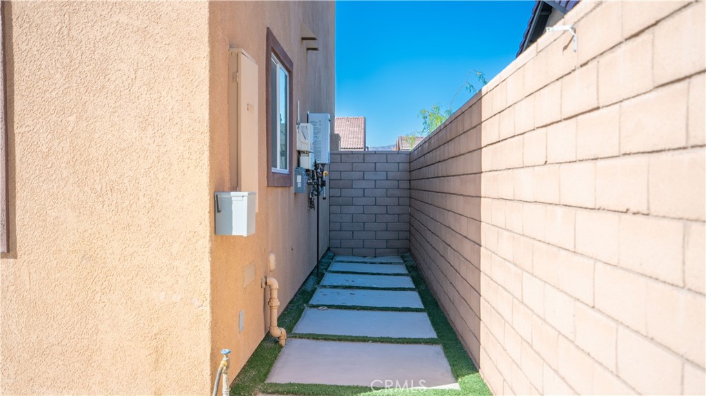 67361 Rio Largo Road Cathedral City, CA 92234 - Photo 56 of 71